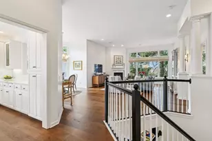 375 Waycliffe Dr S, Wayzata, MN 55391 - Photo 5