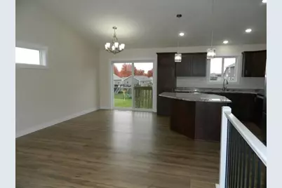 2104 6th Avenue NE, Kasson, MN 55944 - Photo 7