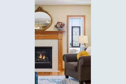 705 Valley View Court, Shoreview, MN 55126 - Photo 9