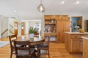 705 Valley View Ct, Shoreview, MN 55126 - Photo 11