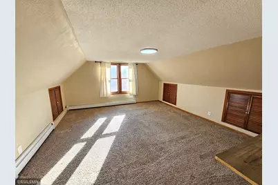 2665 Lake Shore Avenue, Little Canada, MN 55117 - Photo 7