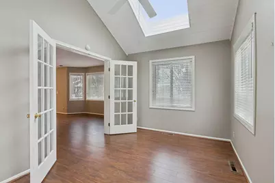 1135 Hollybrook Drive, Wayzata, MN 55391 - Photo 19