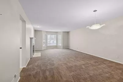 1135 Hollybrook Drive, Wayzata, MN 55391 - Photo 7