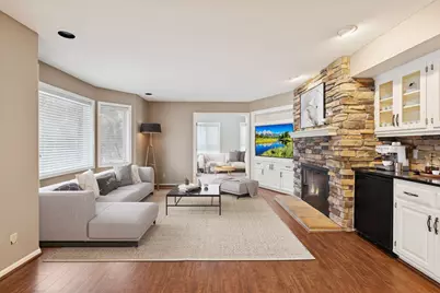 1135 Hollybrook Drive, Wayzata, MN 55391 - Photo 15