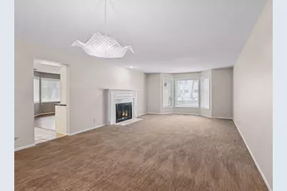 1135 Hollybrook Drive, Wayzata, MN 55391 - Photo 5