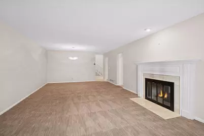 1135 Hollybrook Drive, Wayzata, MN 55391 - Photo 9
