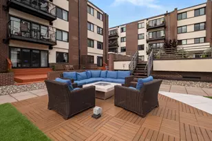 48 Groveland Terrace, Minneapolis, MN 55403 - Photo 27