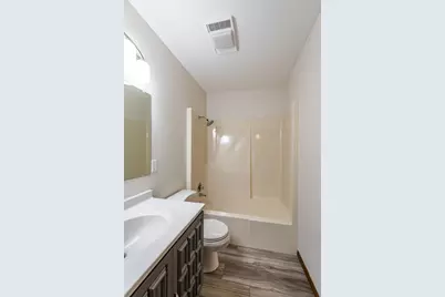 147 4th Avenue SE, Spring Grove, MN 55974 - Photo 13