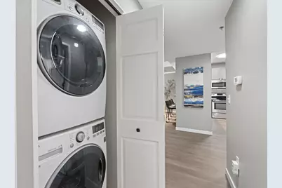 645 N 1st Street #305, Minneapolis, MN 55401 - Photo 13