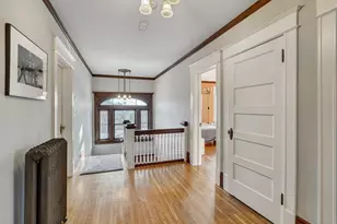 748 Linwood Ave, Saint Paul, MN 55105 - Photo 15