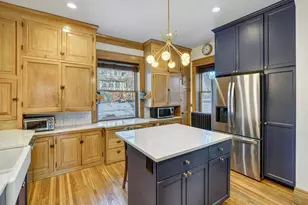 748 Linwood Ave, Saint Paul, MN 55105 - Photo 11