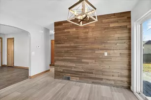 916 Linn Ave SW, Owatonna, MN 55060 - Photo 7