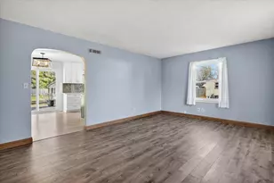 916 Linn Ave SW, Owatonna, MN 55060 - Photo 9