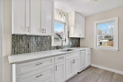 916 Linn Avenue SW, Owatonna, MN 55060 - Photo 5