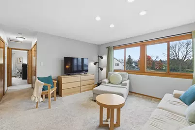 4289 Centerville Road, Vadnais Heights, MN 55127 - Photo 3