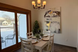 3691 Gershwin Ln N, Oakdale, MN 55128 - Photo 3