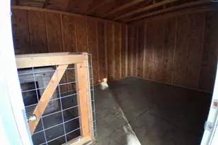 667 Madson Ave SW, Hutchinson, MN 55350 - Photo 21