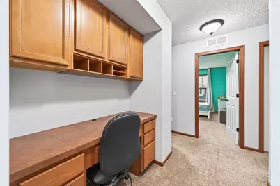 1956 Commonwealth Boulevard #2, Chanhassen, MN 55317 - Photo 25