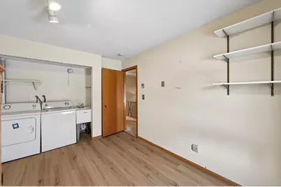 3513 37th Avenue NE, Saint Paul, MN 55421 - Photo 23