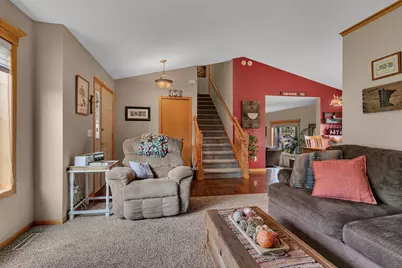 608 Oakwood Drive, Saint Cloud, MN 56304 - Photo 7