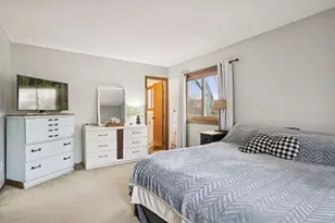 4384 Oakhurst Ave, Vadnais Heights, MN 55127 - Photo 15