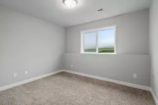 337 Ridge Rd, Le Sueur, MN 56058 - Photo 31