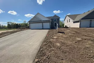 341 Ridge Rd, Le Sueur, MN 56058 - Photo 1