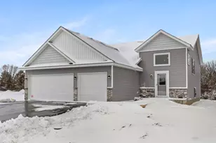 341 Ridge Rd, Le Sueur, MN 56058 - Photo 11