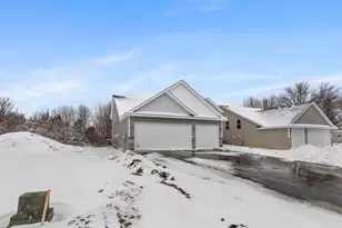 341 Ridge Rd, Le Sueur, MN 56058 - Photo 7