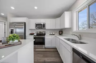 340 Ridge Rd, Le Sueur, MN 56058 - Photo 39