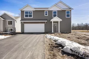 340 Ridge Rd, Le Sueur, MN 56058 - Photo 9