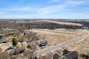 340 Ridge Rd, Le Sueur, MN 56058 - Photo 37