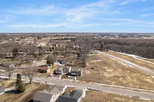 340 Ridge Rd, Le Sueur, MN 56058 - Photo 59