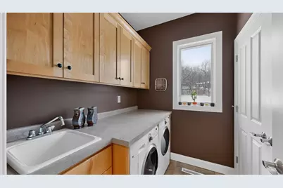 4282 Berkshire Road SW, Rochester, MN 55902 - Photo 17