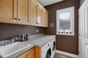 4282 Berkshire Rd SW, Rochester, MN 55902 - Photo 17