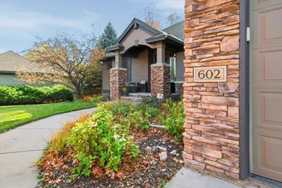 602 Woodland Drive, Mahtomedi, MN 55115 - Photo 3