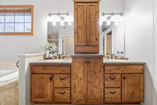 602 Woodland Dr, Mahtomedi, MN 55115 - Photo 39