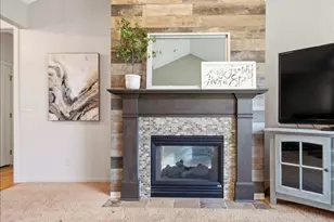 602 Woodland Dr, Mahtomedi, MN 55115 - Photo 15