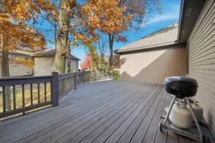 602 Woodland Dr, Mahtomedi, MN 55115 - Photo 65