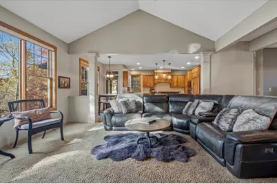 602 Woodland Drive, Mahtomedi, MN 55115 - Photo 9