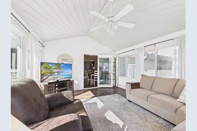 1187 Madison Street S, Shakopee, MN 55379 - Photo 17