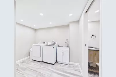 1187 Madison Street S, Shakopee, MN 55379 - Photo 35