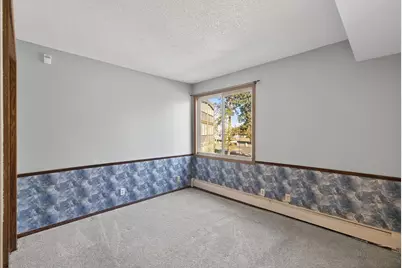 4710 58th Avenue N #202, Crystal, MN 55429 - Photo 13