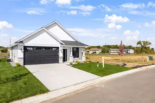 31706 Madison Rd, Lindstrom, MN 55045 - Photo 29