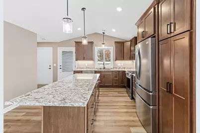 31706 Madison Road, Lindstrom, MN 55045 - Photo 3