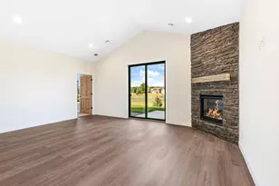 31706 Madison Rd, Lindstrom, MN 55045 - Photo 15