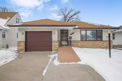 1669 Clarence Street, Saint Paul, MN 55106 - Photo 3