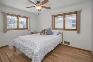 1669 Clarence St, Saint Paul, MN 55106 - Photo 11