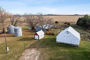 19068 620th Ave, Rose Creek, MN 55970 - Photo 47