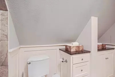 1045 Lake Street E, Wayzata, MN 55391 - Photo 21